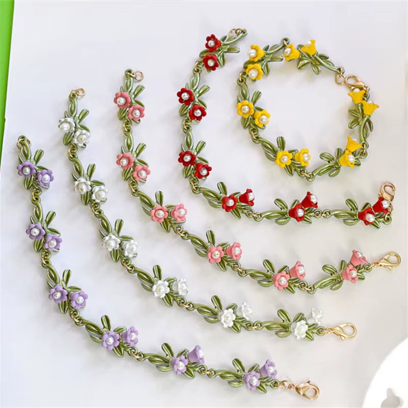 2020 NEW Elegant Retro Freshwater Pearls Plant White Bell Orchid Leaves Flowers Bracelet for Women Party Jewelry Gift
